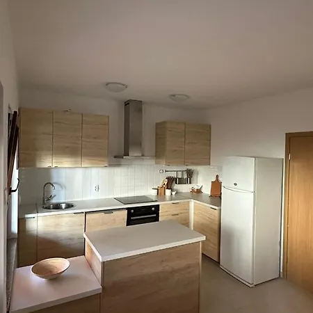 Dora Apartment